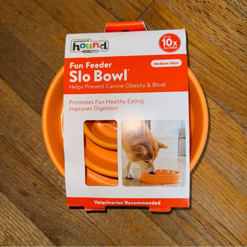 Outward Hound Orange Fun Feeder Bowl NWT